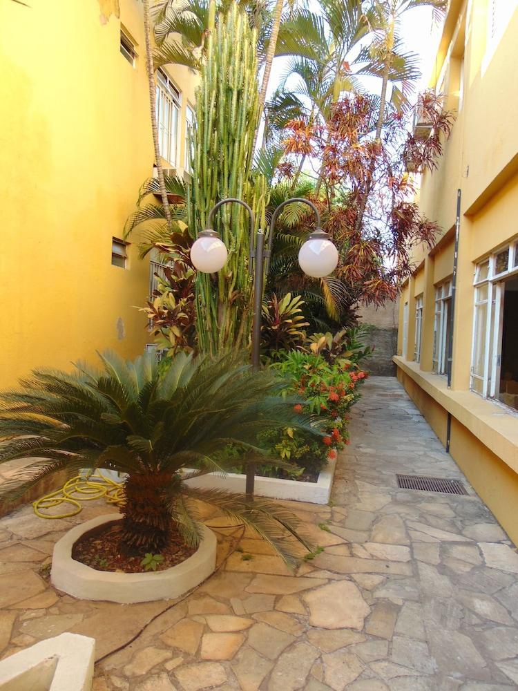 Hotel Alvorada Palace
